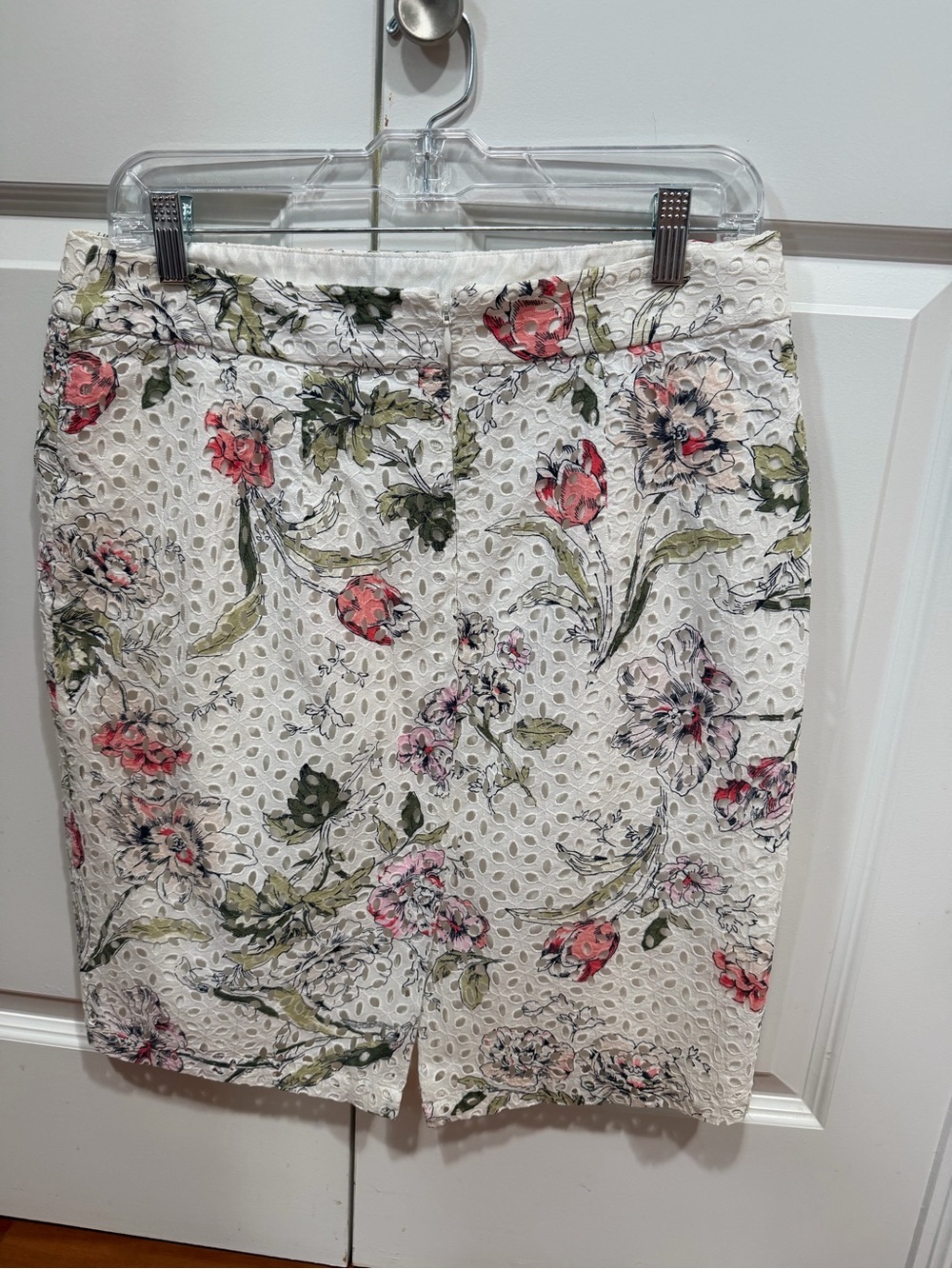 Ann Taylor White Eyelet Pencil Skirt with Pink & Green Floral Print